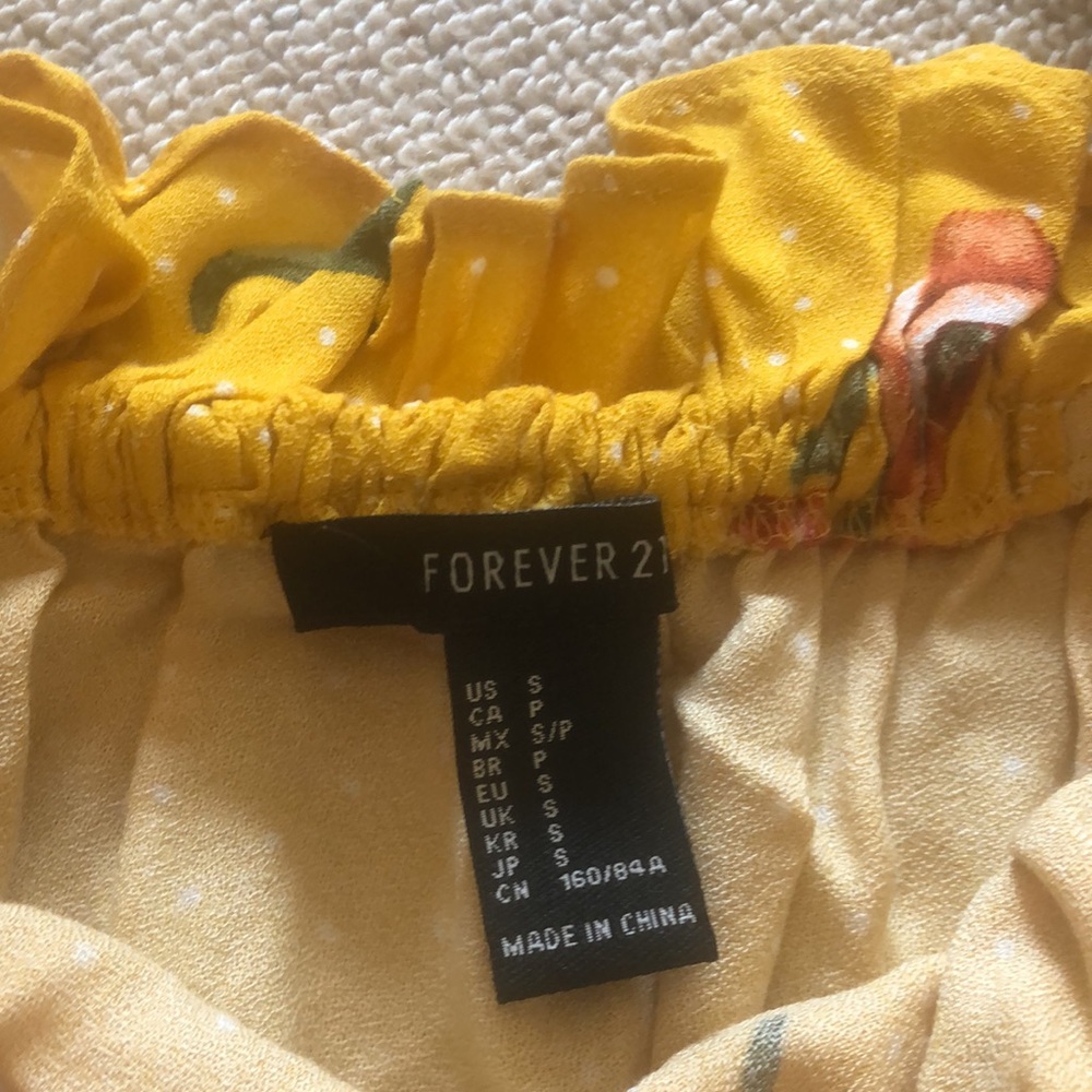 Mustard yellow two piece set - Picture 7 of 8